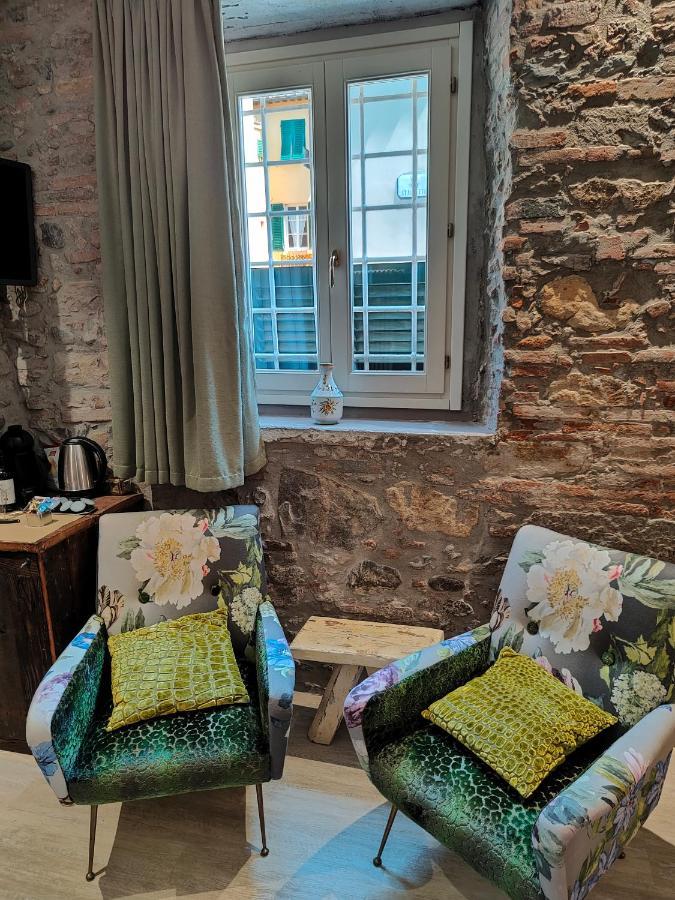 Inside The Guest house Lucca