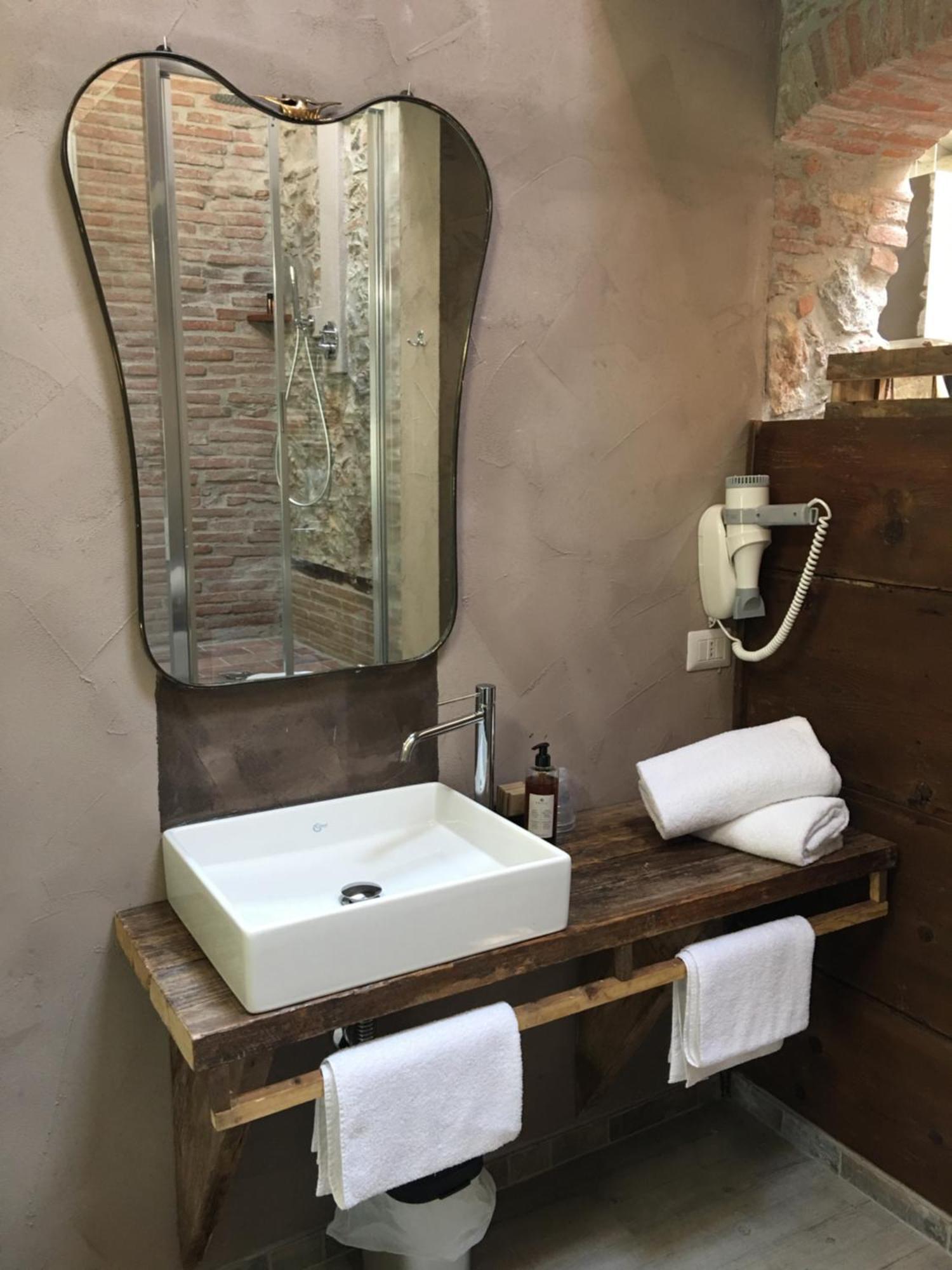 Inside The Guest house 3*