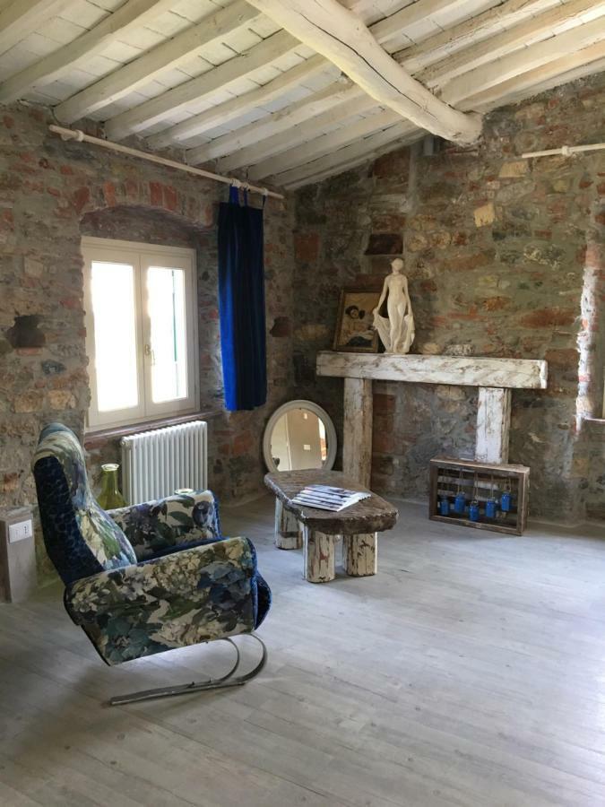 Inside The Lucca
